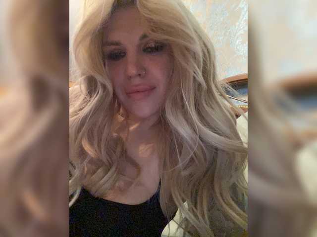 SonaZ live cam on BongaCams