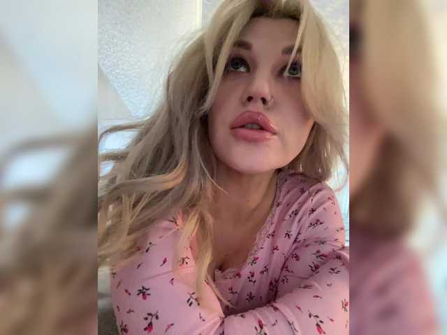 SonaZ live cam on BongaCams