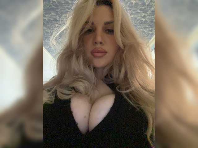 SonaZ live cam on BongaCams