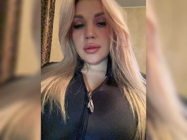 SonaZ live cam on BongaCams