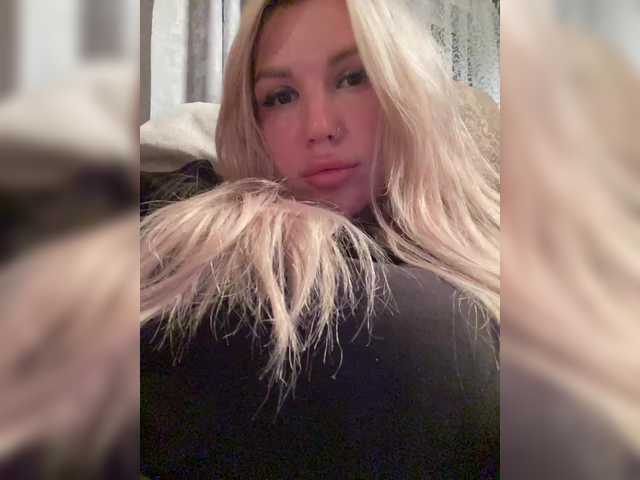 SonaZ live cam on BongaCams
