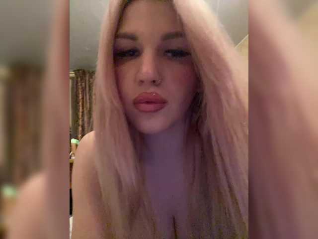 SonaZ live cam on BongaCams