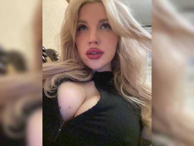 SonaZ live cam on BongaCams