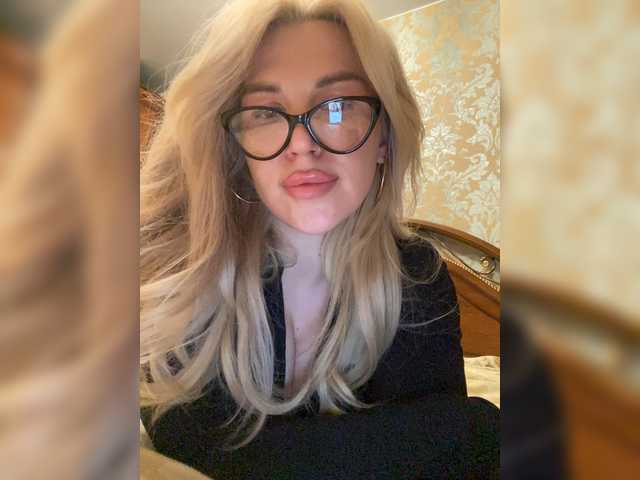 SonaZ live cam on BongaCams