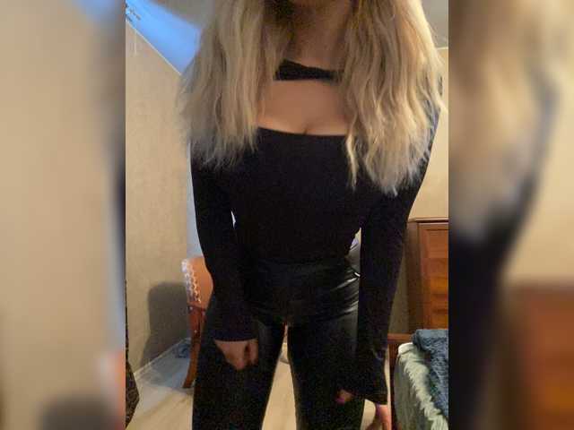 SonaZ live cam on BongaCams