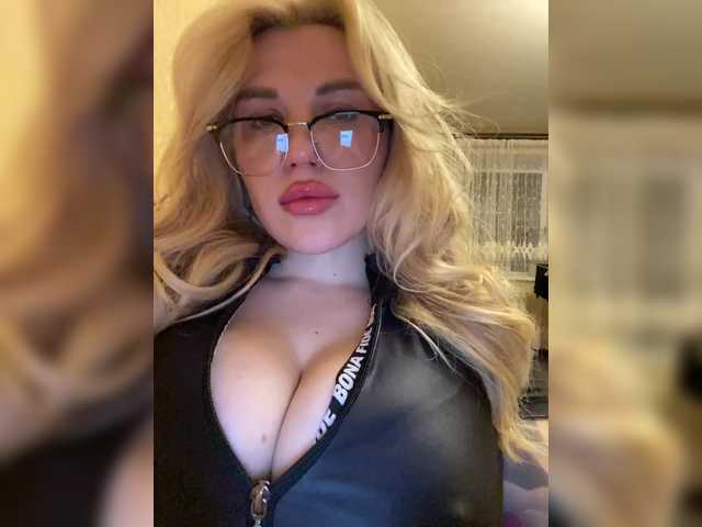 SonaZ live cam on BongaCams