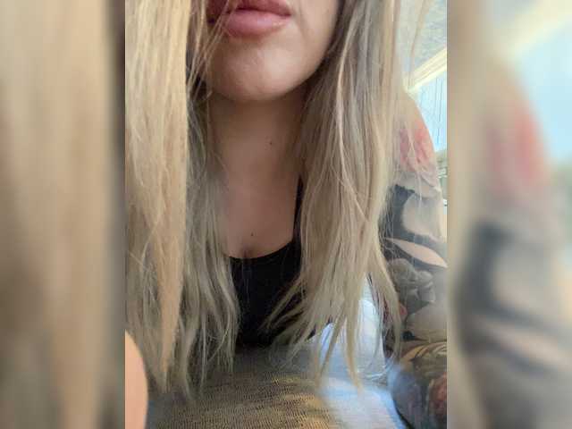 SonaZ live cam on BongaCams