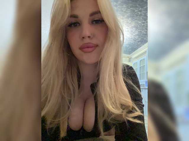 SonaZ live cam on BongaCams