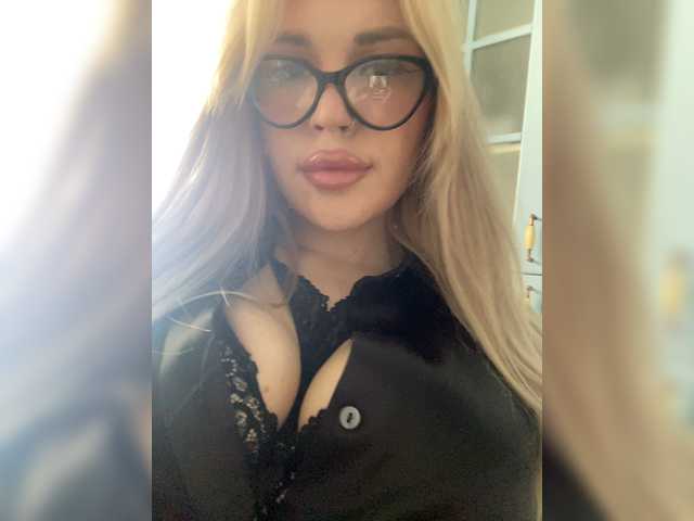 SonaZ live cam on BongaCams