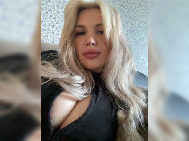 SonaZ live cam on BongaCams