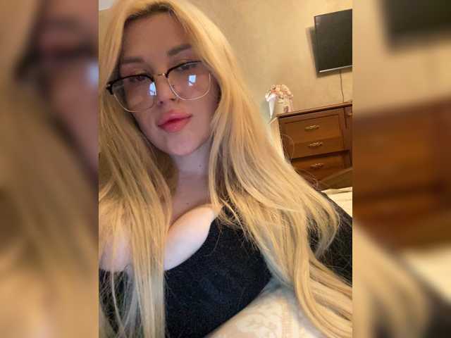 SonaZ live cam on BongaCams