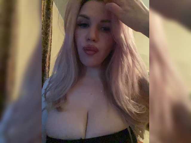 SonaZ live cam on BongaCams