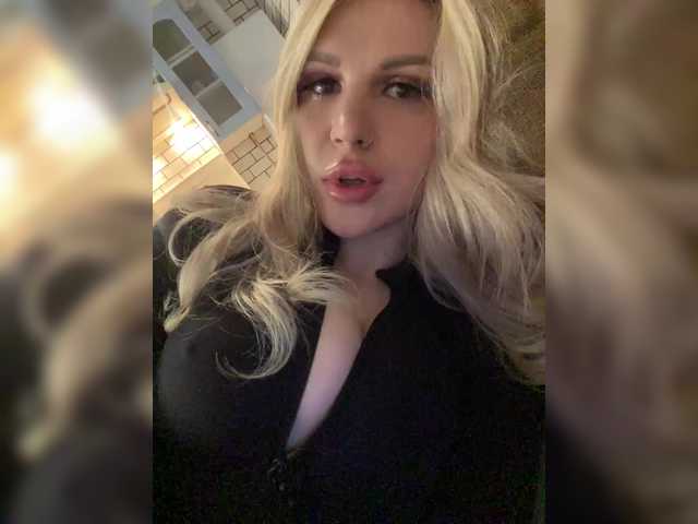 SonaZ live cam on BongaCams