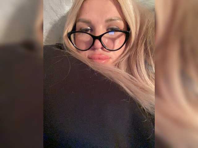 SonaZ live cam on BongaCams