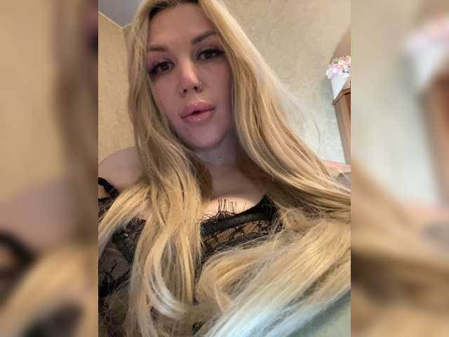 SonaZ live cam on BongaCams