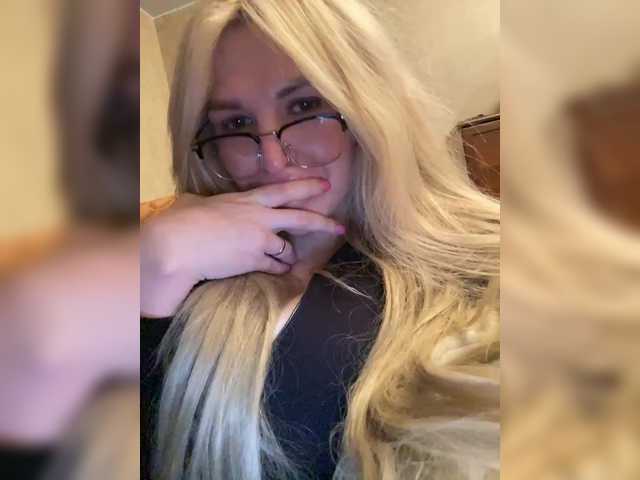 SonaZ live cam on BongaCams