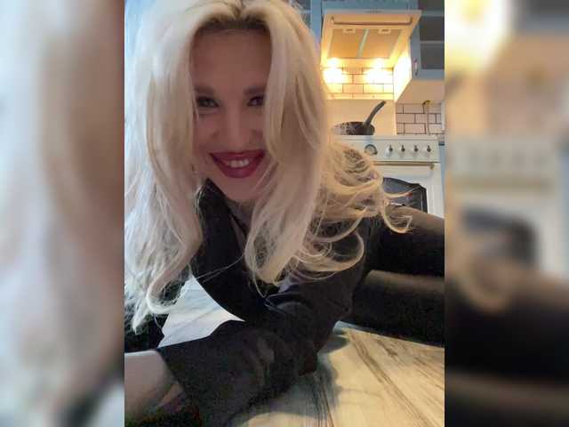 SonaZ live cam on BongaCams