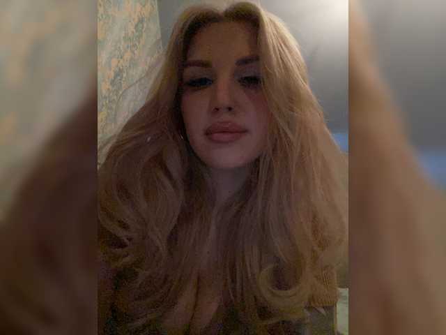 SonaZ live webcam show