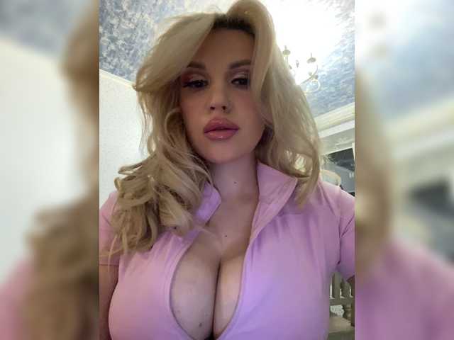 SonaZ live cam on BongaCams