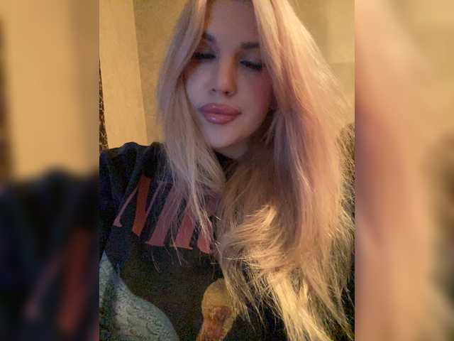 SonaZ live cam on BongaCams