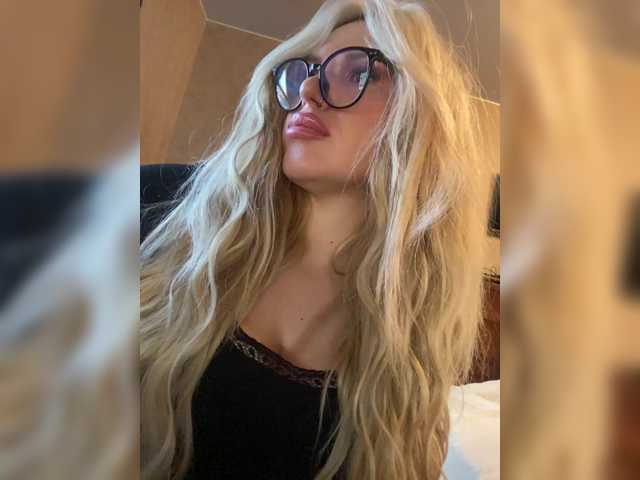 SonaZ live cam on BongaCams