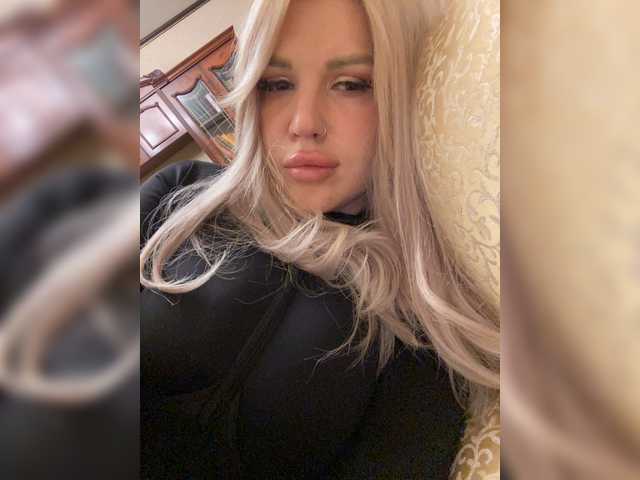 SonaZ live cam on BongaCams