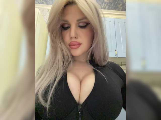 SonaZ live cam on BongaCams