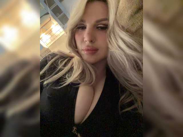 SonaZ live cam on BongaCams