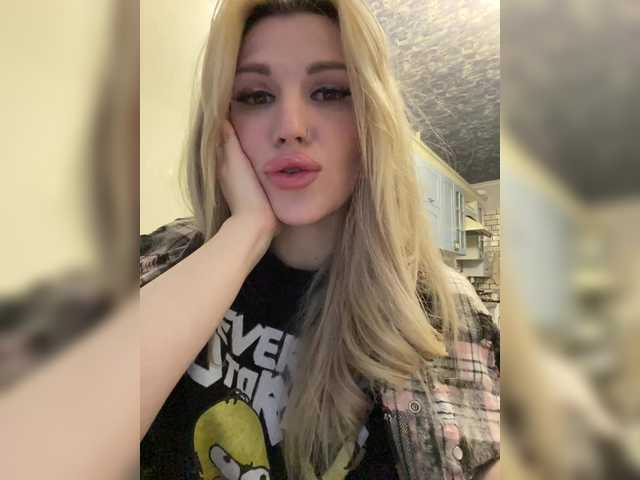 SonaZ live cam on BongaCams