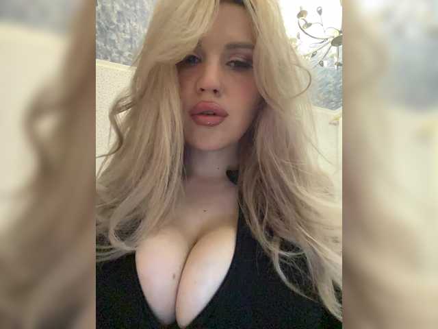 SonaZ live cam on BongaCams
