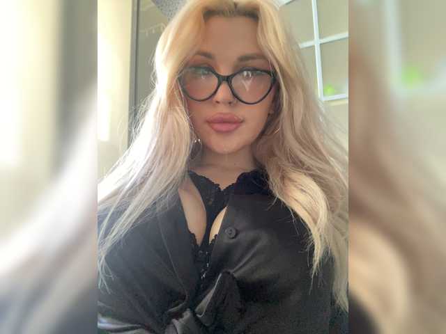SonaZ live cam on BongaCams