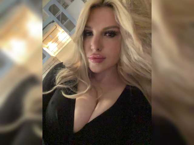 SonaZ live cam on BongaCams