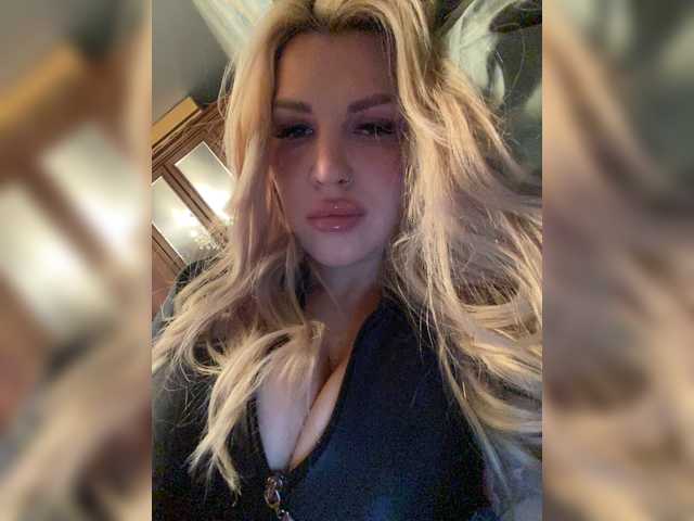 SonaZ live cam on BongaCams