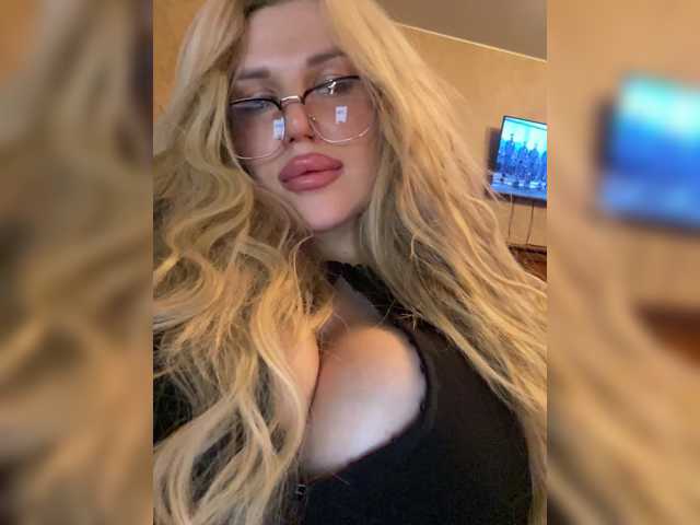 SonaZ live cam on BongaCams