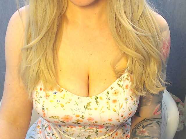 SonaZ live cam on BongaCams
