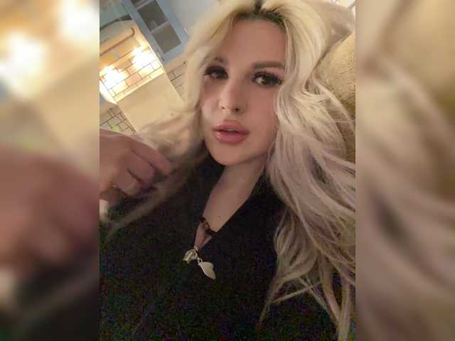 SonaZ live cam on BongaCams
