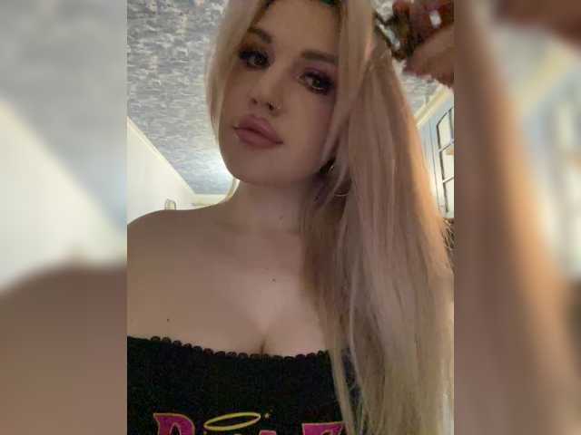 SonaZ live cam on BongaCams