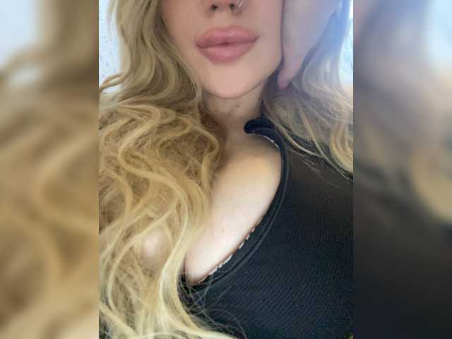 SonaZ live cam on BongaCams