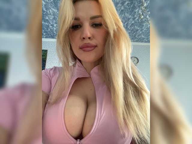 SonaZ live cam on BongaCams