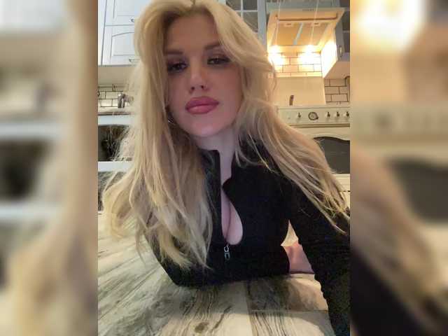 SonaZ live cam on BongaCams