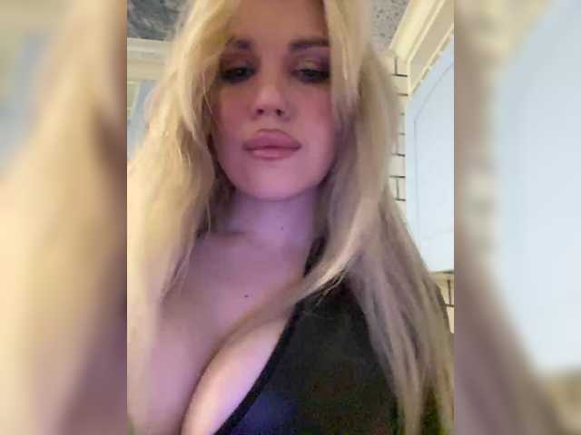 SonaZ live cam on BongaCams