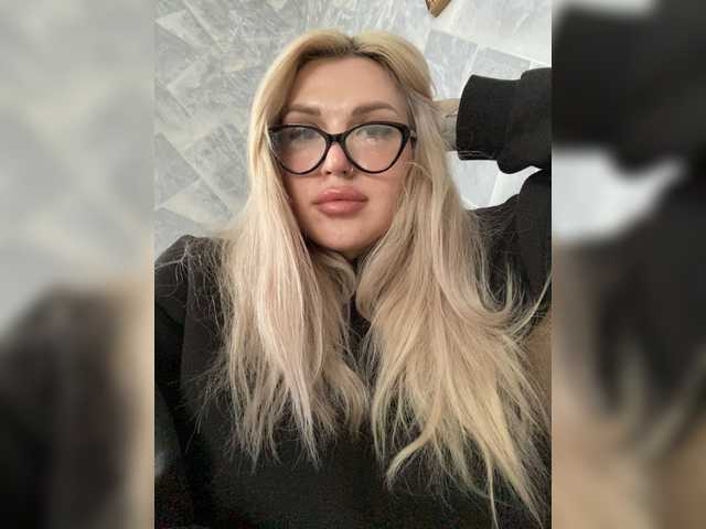 SonaZ live cam on BongaCams