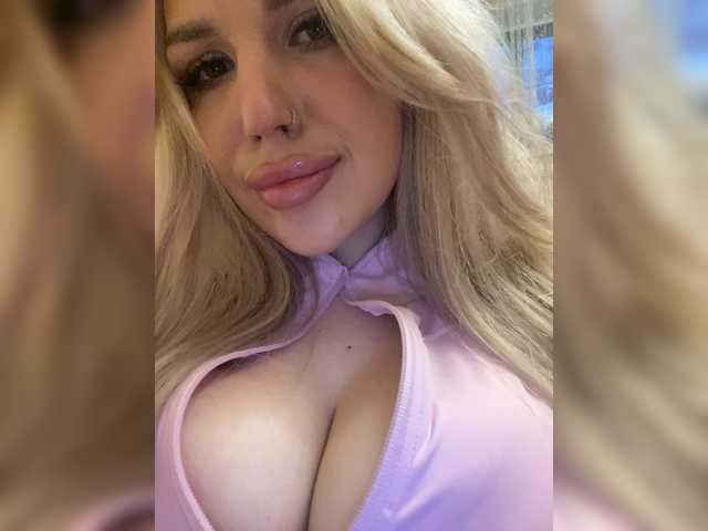 SonaZ live cam on BongaCams