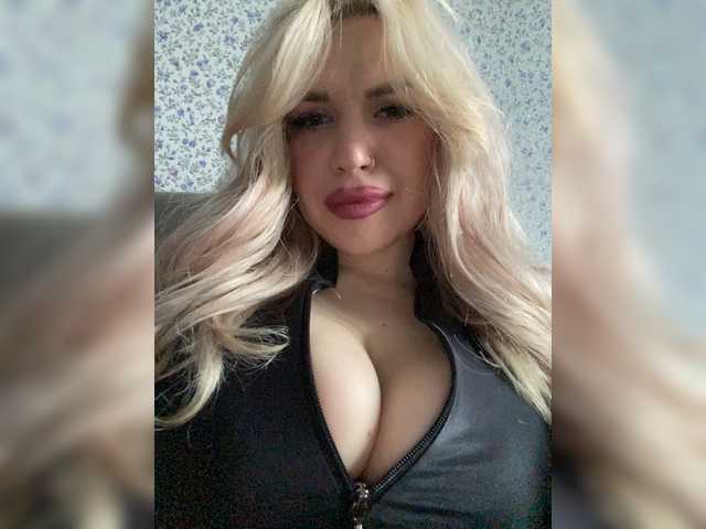 SonaZ live cam on BongaCams