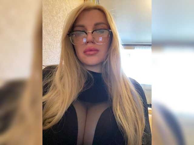 SonaZ live cam on BongaCams