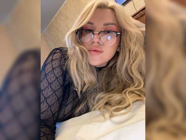 SonaZ live cam on BongaCams