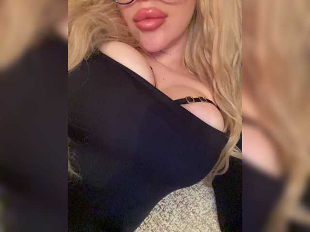 SonaZ live cam on BongaCams