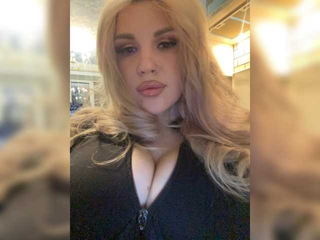 SonaZ live cam on BongaCams