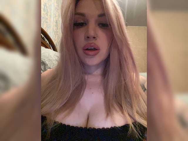 SonaZ live cam on BongaCams