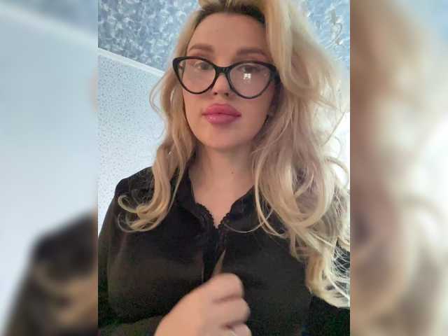 SonaZ live cam on BongaCams
